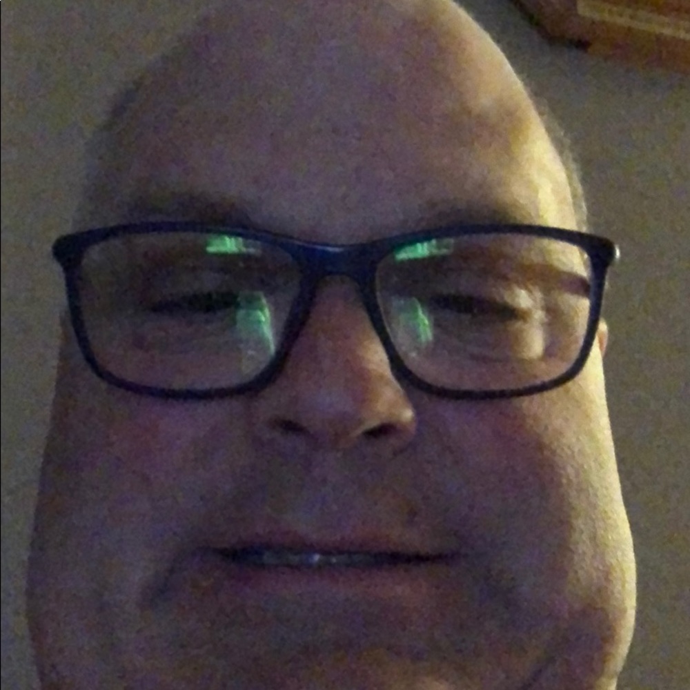 Meet your Posher, Gary